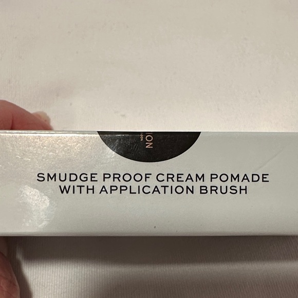 5/$50 🍁 Revolution Brow Pomade with Brush - Blonde - Picture 5 of 6